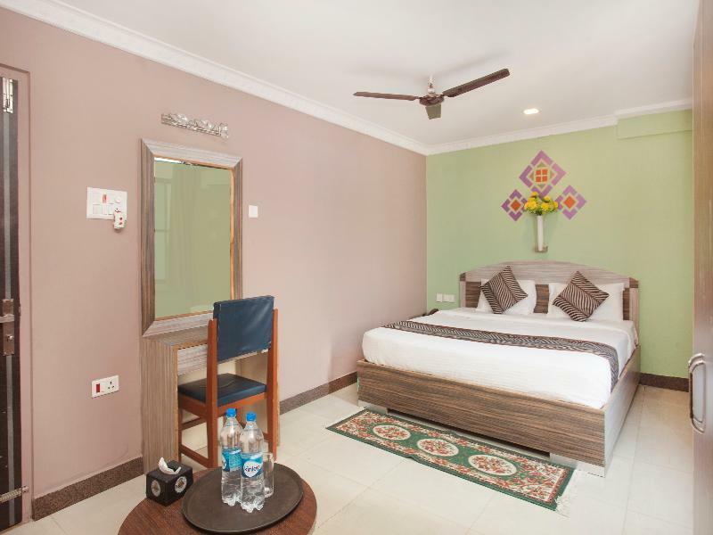Oyo 343 Pop Life Hotel Banke Εξωτερικό φωτογραφία