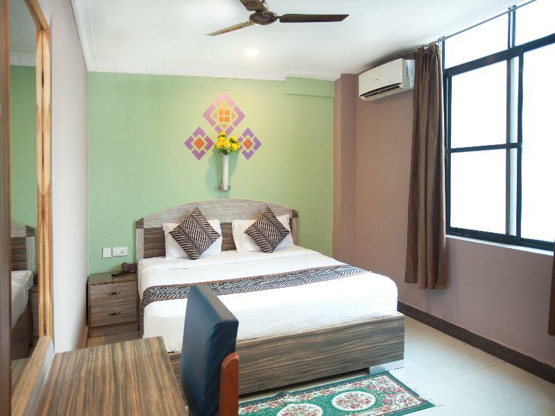 Oyo 343 Pop Life Hotel Banke Εξωτερικό φωτογραφία